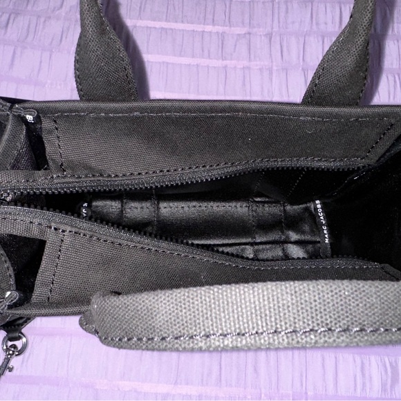 Marc Jacobs Black Tote Bag - Picture 3 of 4
